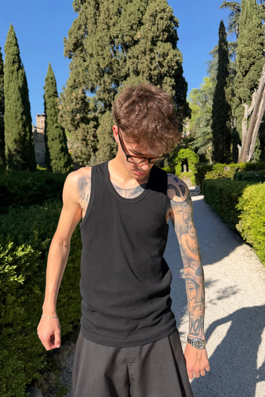 Camiseta de Tirantes Negra