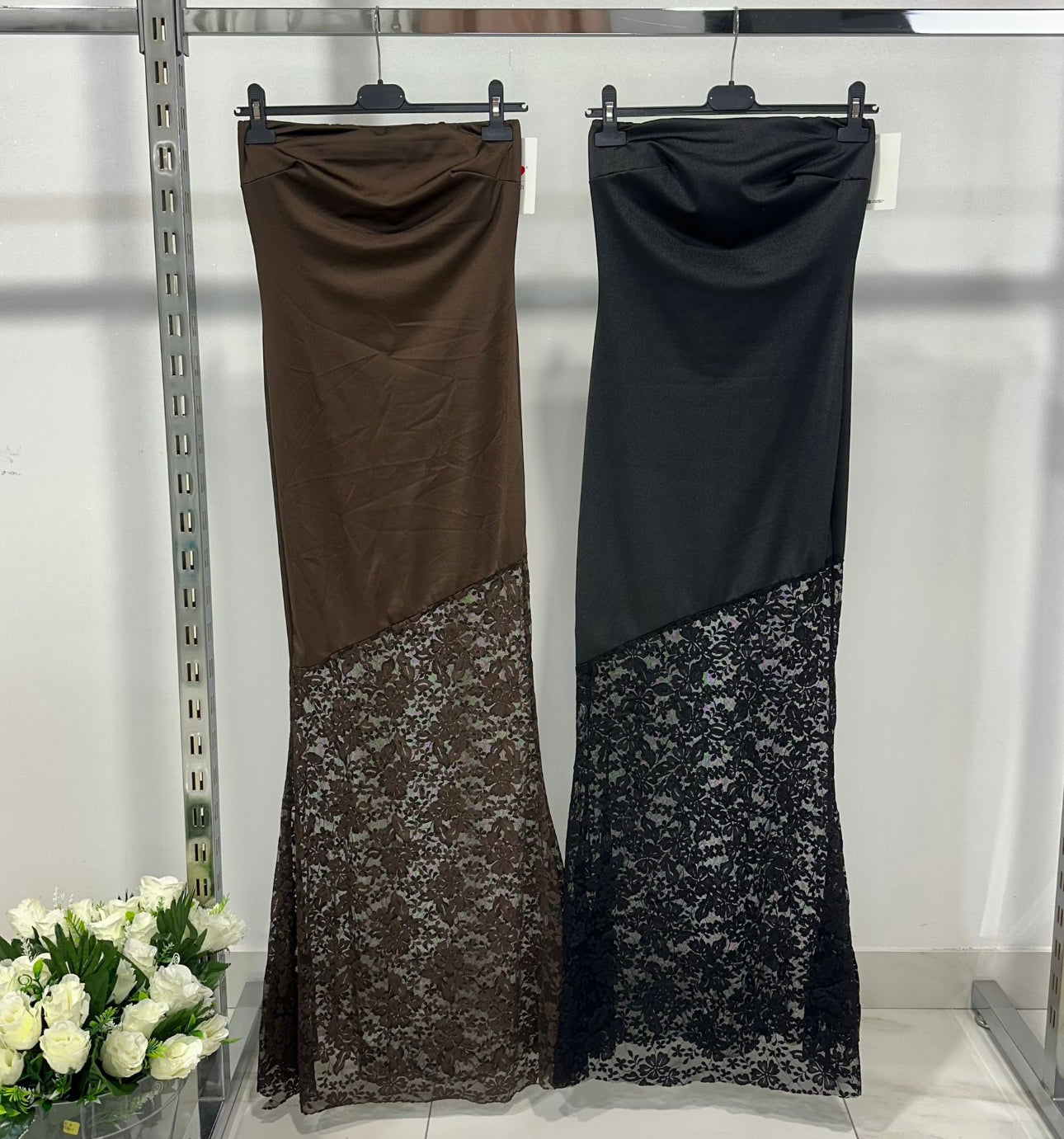 Vestido Seredova Largo Encaje Asimétrico Sensual