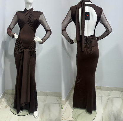 Vestido Taylor Largo Mangas Veladas Espalda Descubierta
