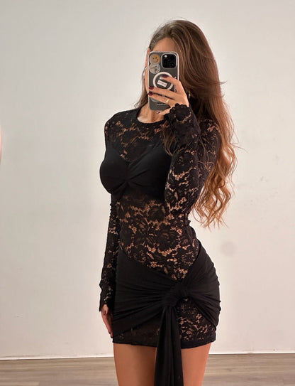 Vestido Midi Negro Elegante Atemporal