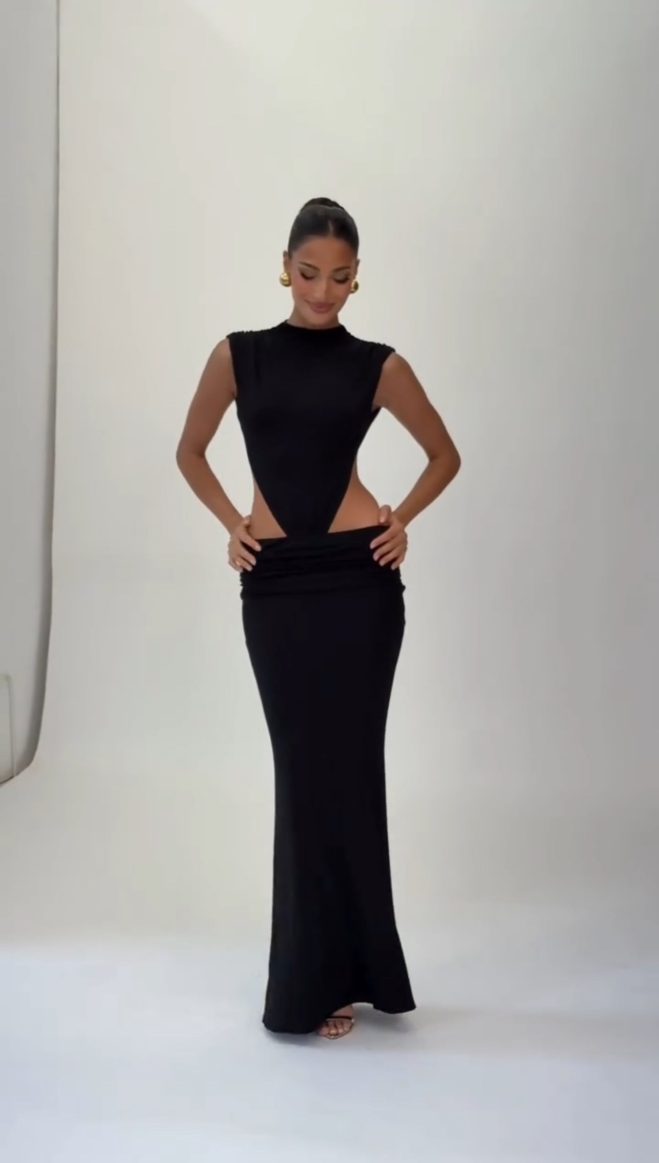 Vestido Belén Largo Escote Espalda 6 Colores
